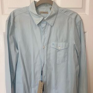 Men’s Burberry button-down